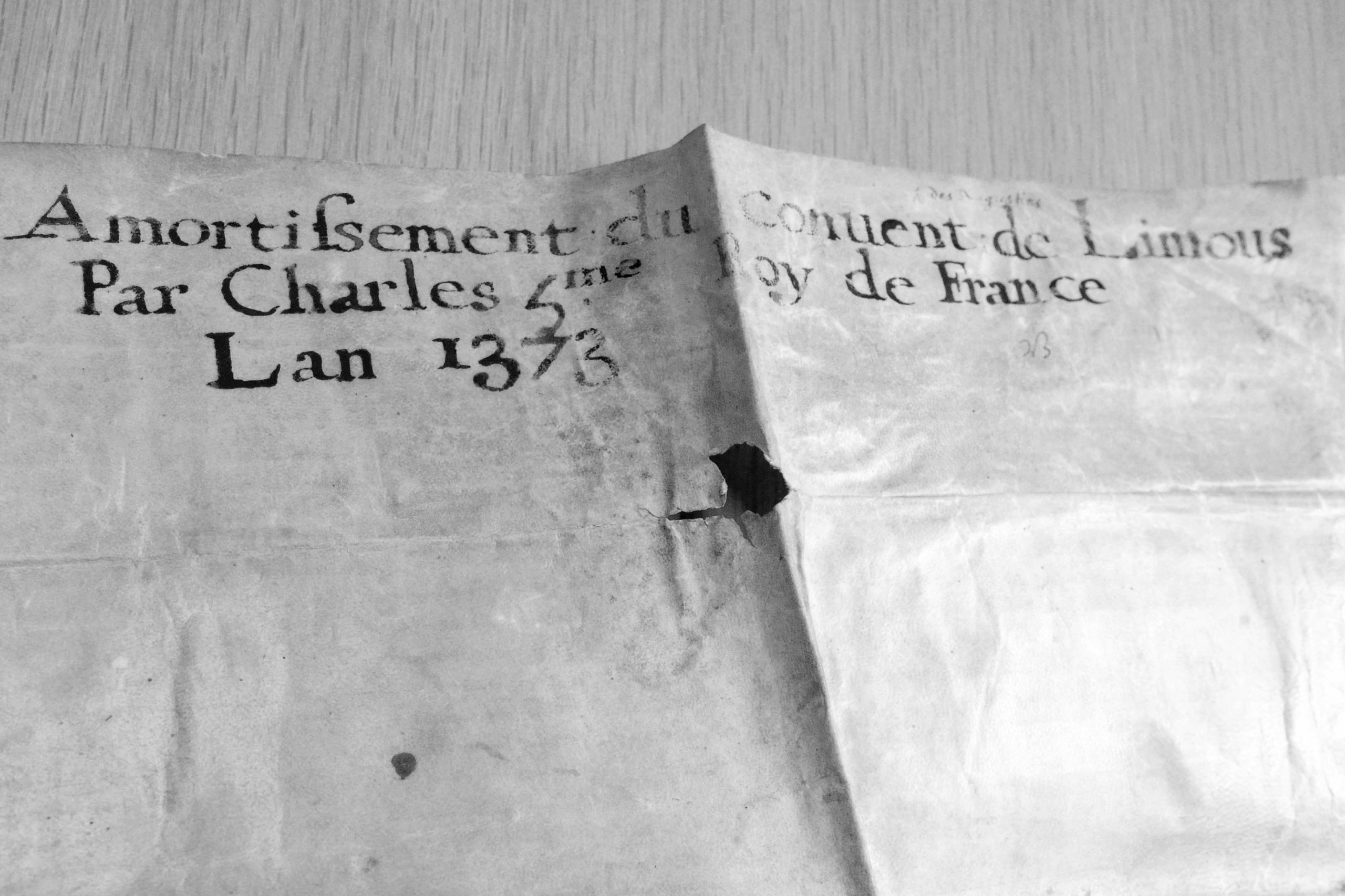 parchemin miséricorde noir et blanc